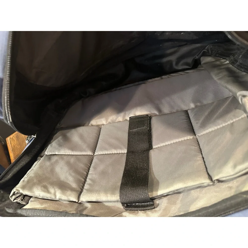 JanSport Blue Messenger Laptop Bag Padded Shoulder Strap Two Tone Navy